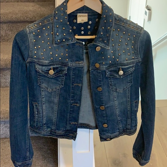 Jean jacket - Picture 5 of 8